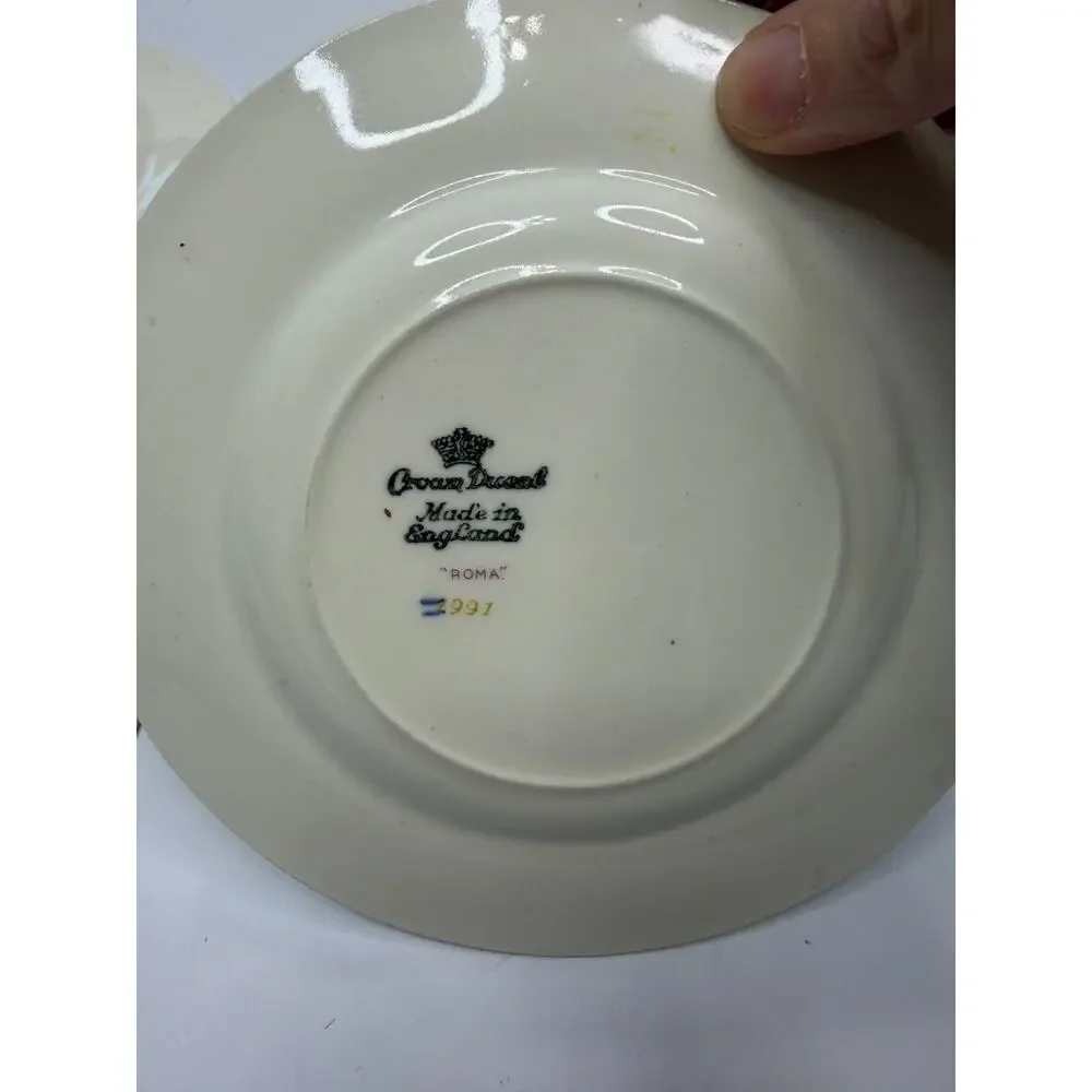 14 pc Crown Ducal Roma Pattern Gold Rim Salad and Dinner Plates Floral